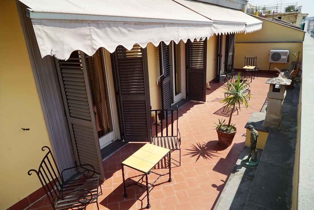 Bed And Breakfast Riviera Di Chiaia Turrisi Naples Luaran gambar